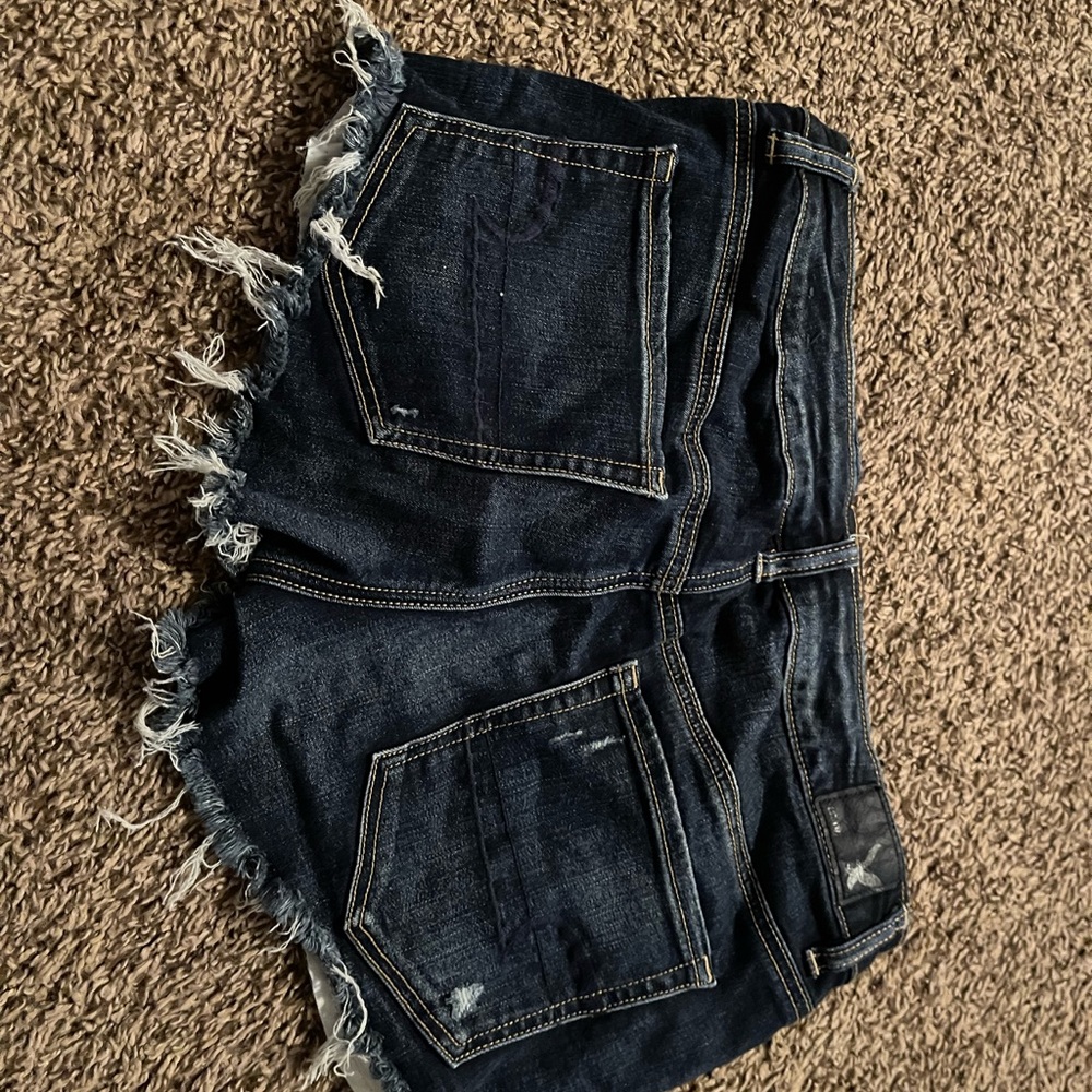 Size 8 AE shorts